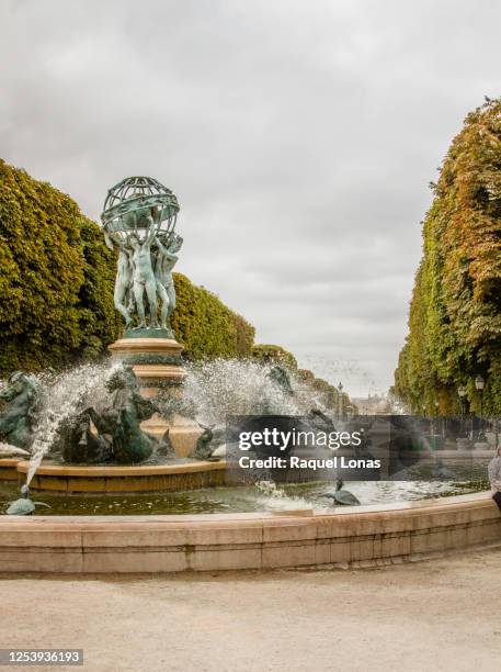 ornamental fountain near luxembourg gardens in paris - リュクサンブール公園 ストックフォトと画像