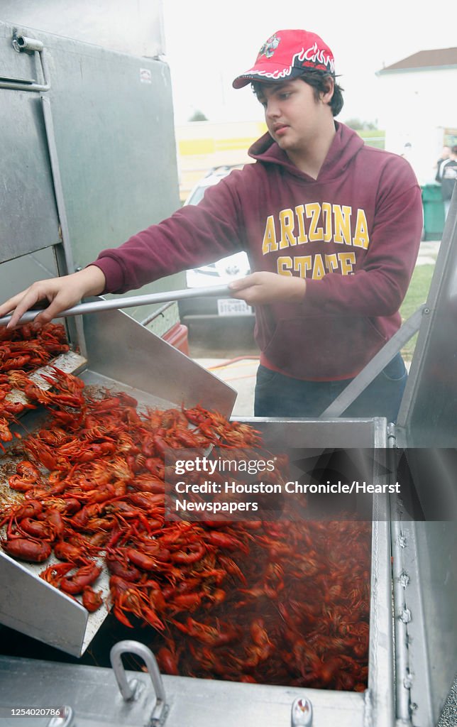 Kemah Crawfish Festival 2025