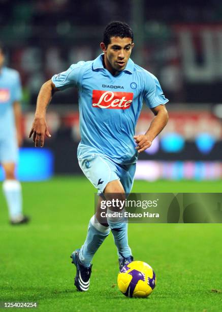 Walter Gargano of Napoli in action during the Serie A match between AC Milan and Napoli at the Stadio Giuseppe Meazza on November 2, 2008 in Milan,...