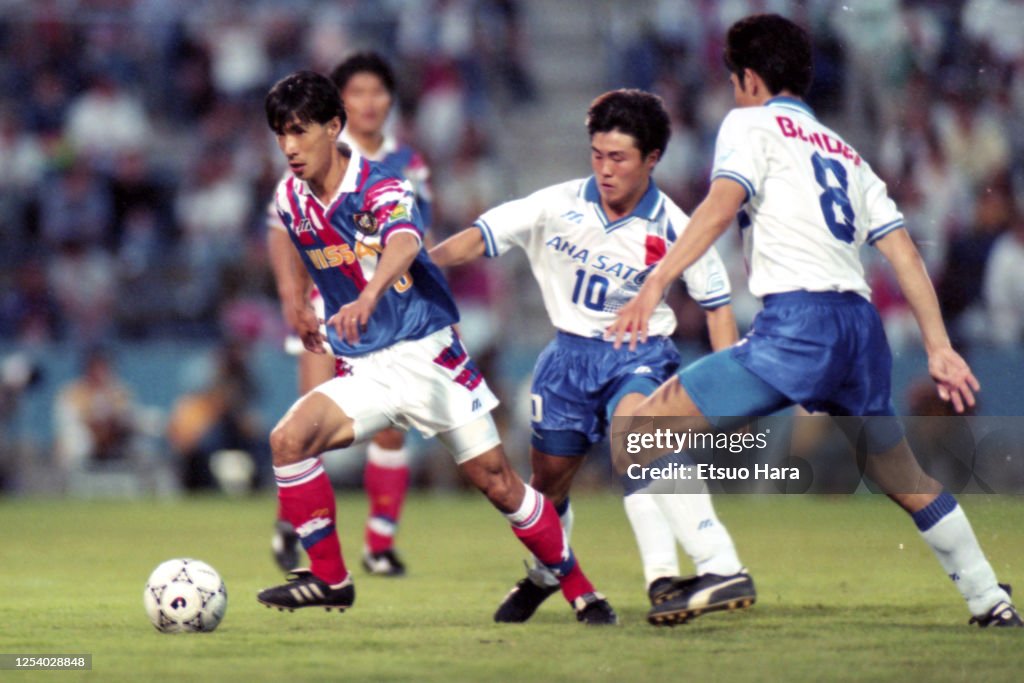 Yokohama Marinos v Yokohama Flugels - J.League Suntory Series
