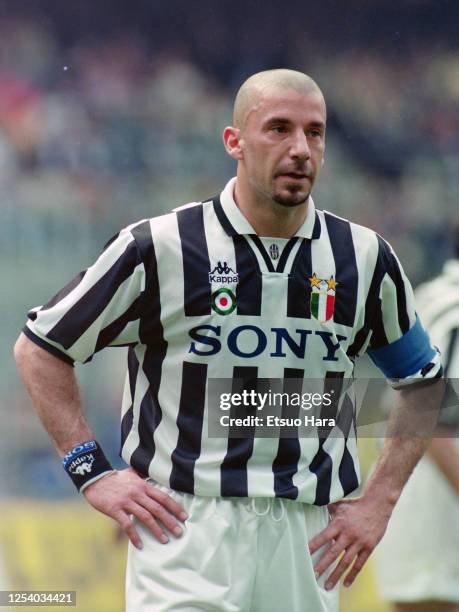 Gianluca Vialli of Juventus is seen during the Serie A match between Juventus and Sampdoria at the Stadio delle Alpi on April 9, 1996 in Turin, Italy.