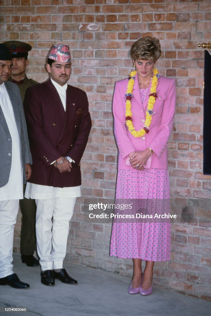 Diana, Princess of Wales opens Hiunchuli House at Budhanilkantha ...