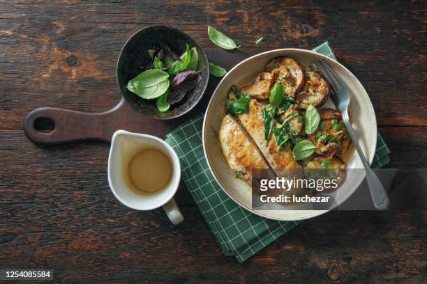 roast chicken breast with vegetables - ketogenic diet stock pictures, royalty-free photos & images