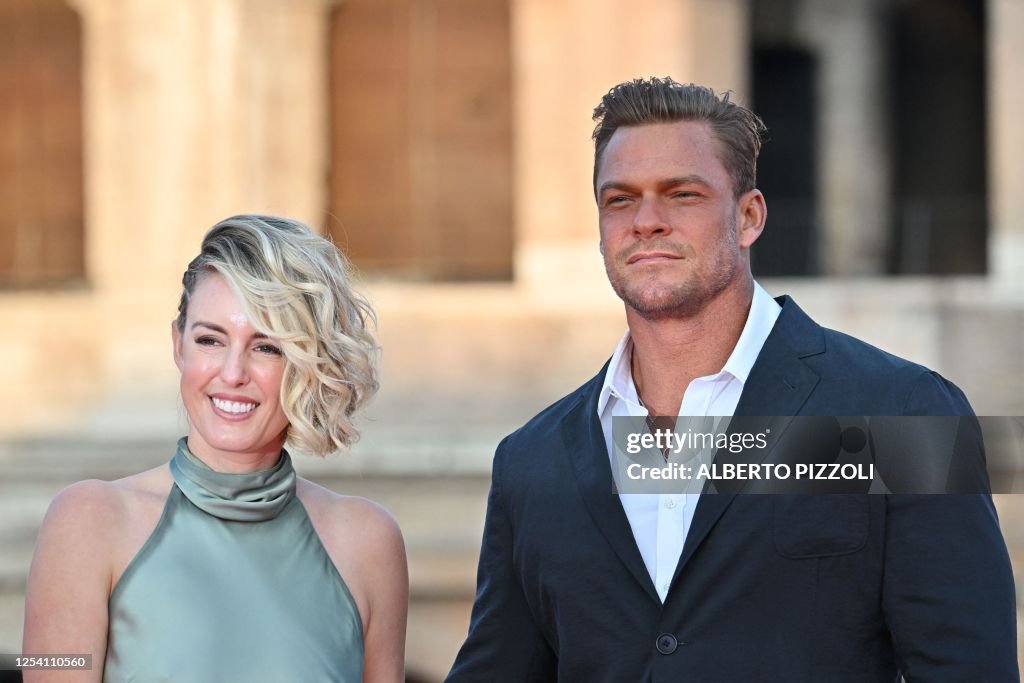 Catherine Ritcson US actor and singer Alan Ritchson and his wife Catherine Ritchson ...