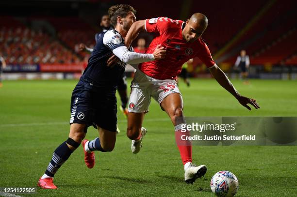 Darren Pratley of Charlton holds off Tom Bradshaw of Millwall during the Sky Bet Championship match between Charlton Athletic and Millwall at The...