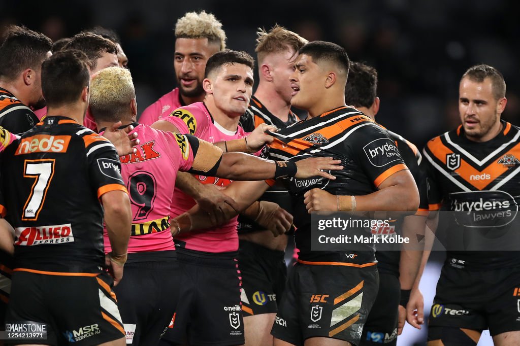 NRL Rd 8 - Tigers v Panthers