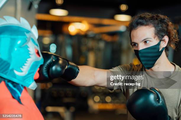 Masked Boxing Masked Fighter Photos and Premium High Res Pictures - Getty Images