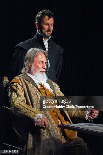 Barrie Thomas Rutter 2,355 The King Lear Stock Photos, High-Res Pictures, and Images - Getty ...