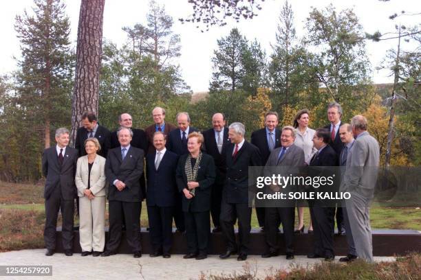 Participants of the European Union Foreign Ministers informal meeting gather for a family photo in Saariselka, Finnish Lapland, 04 September 1999.