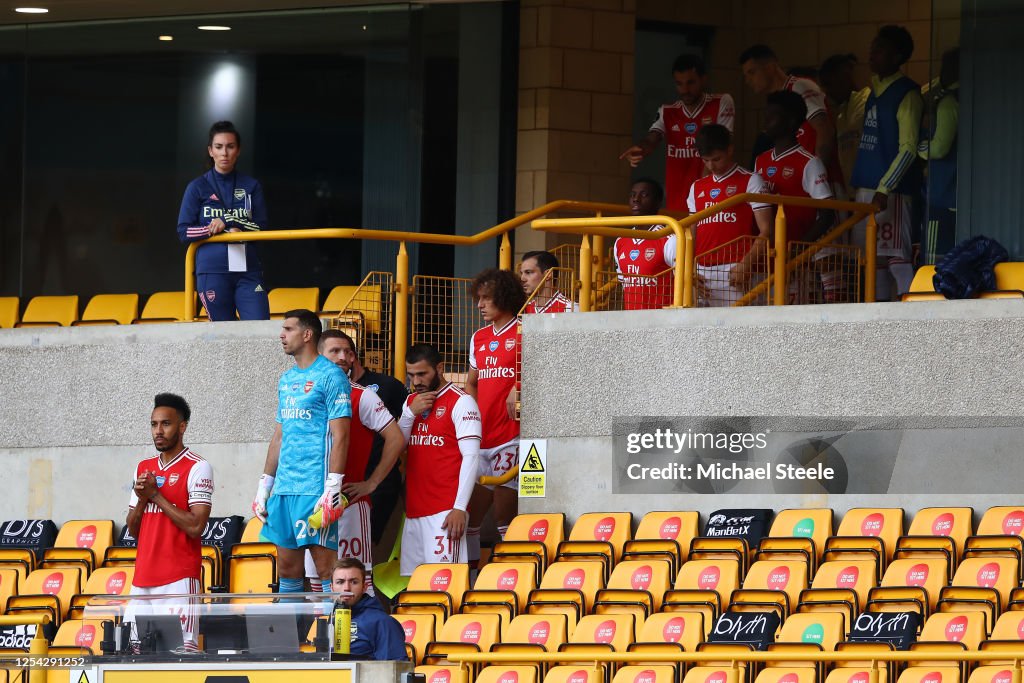 Wolverhampton Wanderers v Arsenal FC - Premier League