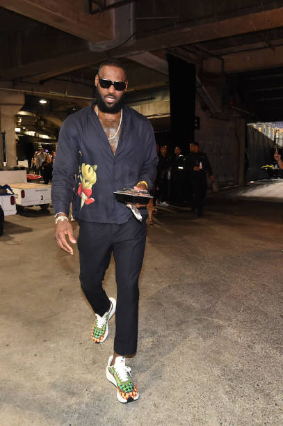 LeBron James of the Los Angeles Lakers leave the arena after Game 6 of the Western Conference Semi-Finals 2023 NBA Playoffs on May 12, 2023 at...
