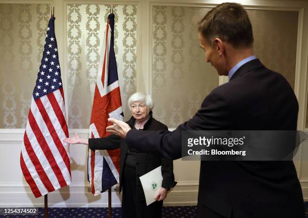 Janet Yellen, US Treasury secretary, left, and Jeremy Hunt, UK chancellor of the exchequer, on the sidelines of the Group of Seven finance ministers...