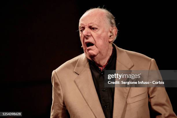 Dario Fo performs at Teatro degli Arcimboldi on November 28, 2014 in Milan, Italy.