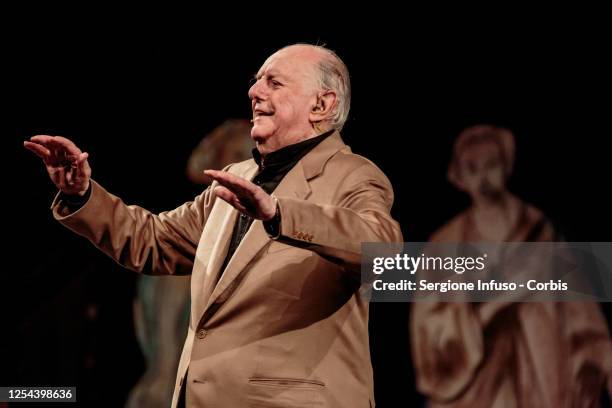 Dario Fo performs at Teatro degli Arcimboldi on November 28, 2014 in Milan, Italy.