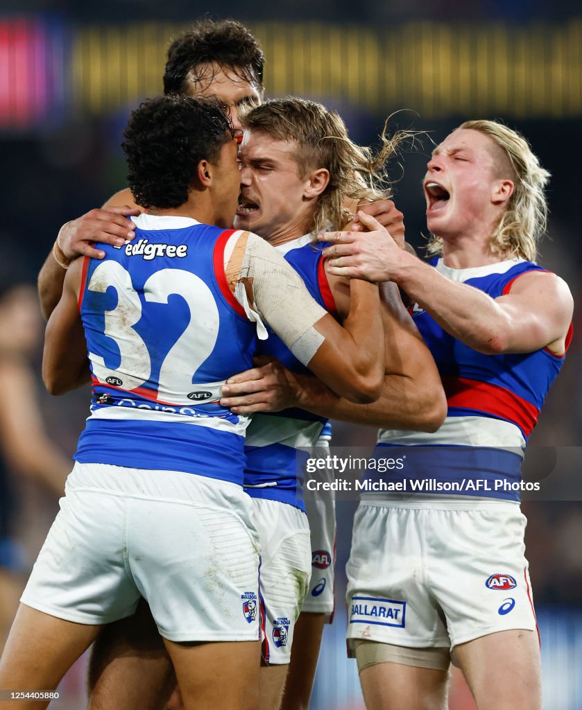 Arthur Jones, Bailey Smith and Cody Weightman of the Bulldogs... News ...
