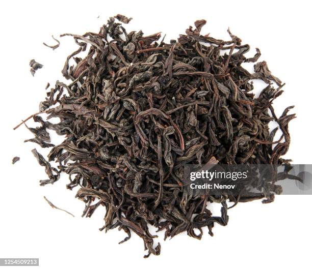 black tea, called hóngchá or red tea in china - grüner tee stock-fotos und bilder