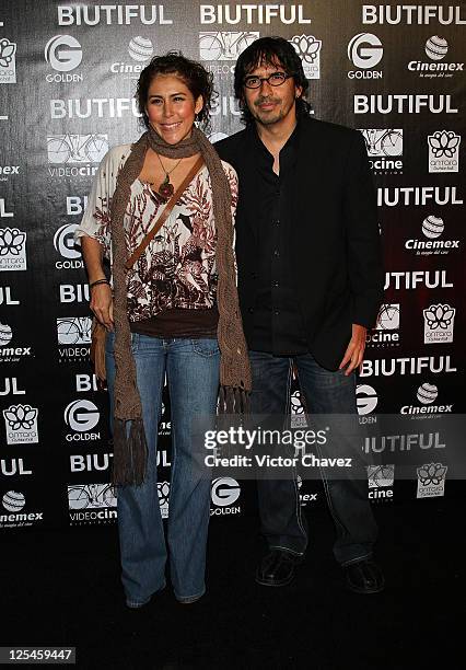 Actress Vica Andrade and Tv producer Guillermo Del Bosque attend the Mexico City Premiere of "Biutful" at Cinemex Antara Polanco on October 18, 2010...