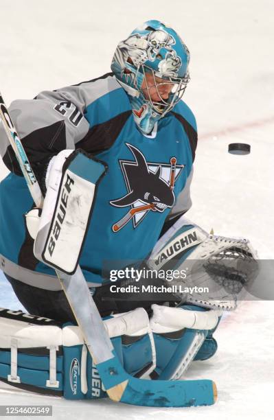 Evgeni Nabokov of the San Jose Sharks warms up before a NHL hockey game against the Washington Capitals at MCI Center on November 19, 2002 in...