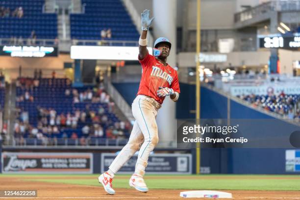 Jazz Chisholm Jr. #2 of the Miami Marlins waves to fans after hitting a home run during the sixth inning against the Cincinnati Reds at loanDepot...