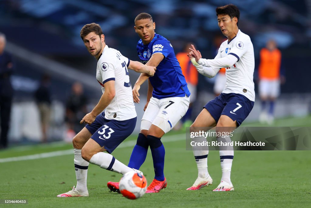 Tottenham Hotspur v Everton FC - Premier League