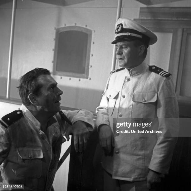 136 Frank Wisbar Photos & High Res Pictures Getty Images