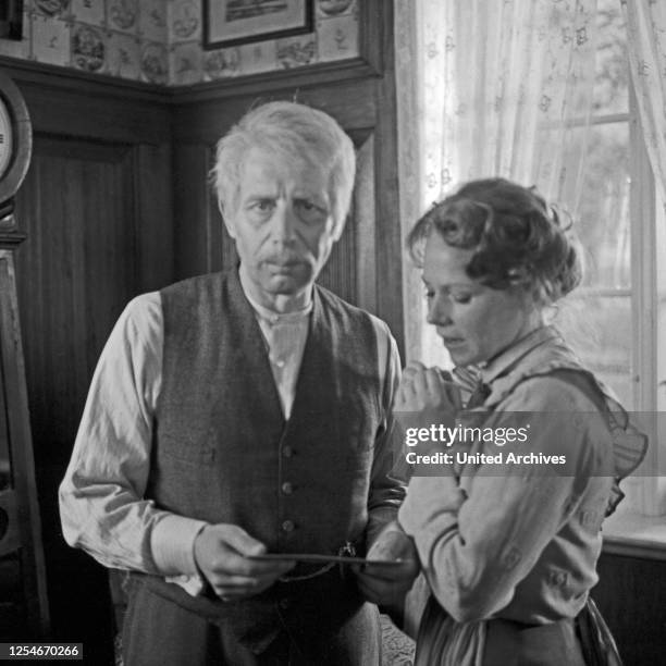 12 Gottfried Kirch Stock Photos, HighRes Pictures, and Images Getty