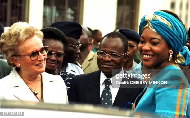 French first lady Bernadette Chirac , flanked by Gabonese Health Minister Faustin Boukoubi and Gabonese first lady Edith-Lucie Bongo , inaugurates an...