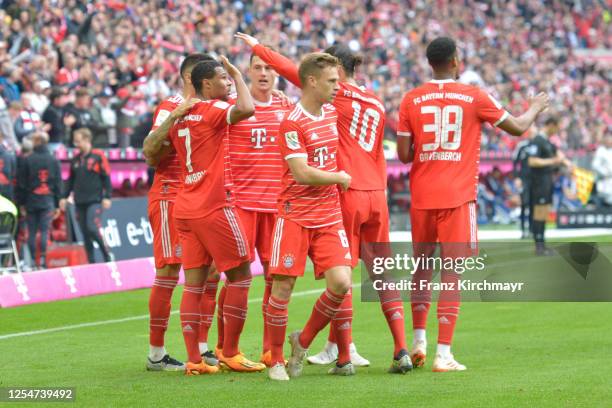 Players of FC Bayern Muenchen celebrate after scoring a goal at the Bundesliga match between FC Bayern Muenchen and FC Schalke 04 at Allianz Arena on...