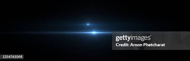 lens flare light on black background. - aveugle photos et images de collection