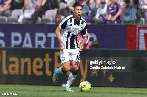 Patricio Nehuén Pérez of Udinese Calcio in action during the Serie A match between ACF Fiorentina and Udinese Calcio at Stadio Artemio Franchi on May...