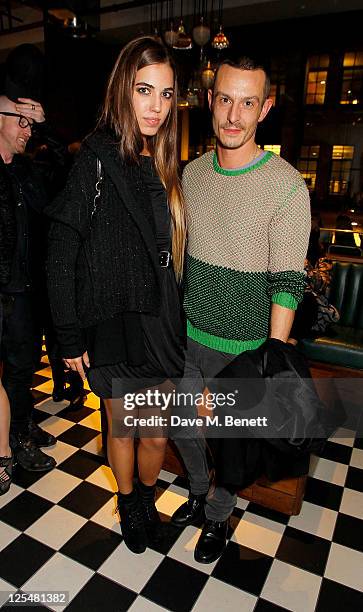Amber Ramsay Amber Ramsay Photos and Premium High Res Pictures - Getty Images