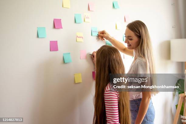 Sticky Note Child Child With Sticky Notes Photos and Premium High Res Pictures - Getty Images