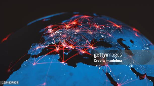 diffusione globale - map europe globe foto e immagini stock