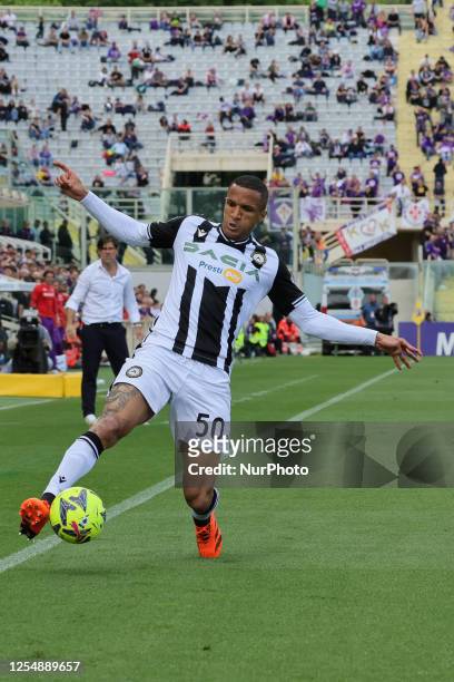 Rodrigo Becao of Udinese controls the ball during the Italian Serie A football match between Fiorentina and Udinese ,on May 14, 2023 at the...