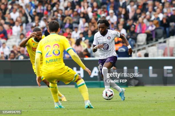 Waren KAMANZI during the Ligue 1 Uber Eats match between Toulouse and Nantes Stadium Municipal on May 14, 2023 in Toulouse, France.
