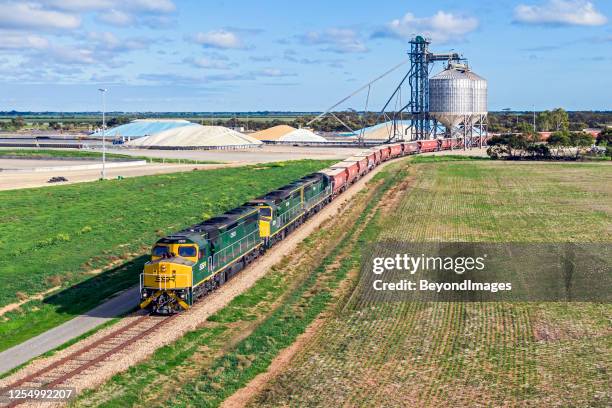 Loading Salt Train Train Loading Grain Photos and Premium High Res Pictures - Getty Images