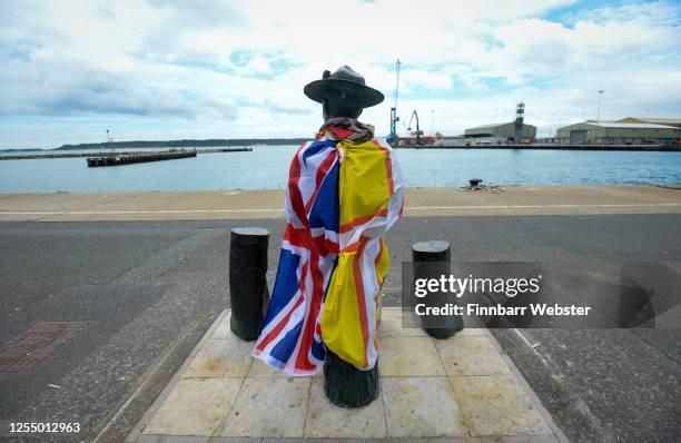 220 Statue Of Robert Baden Powell Poole Stock Photos, HighRes Pictures