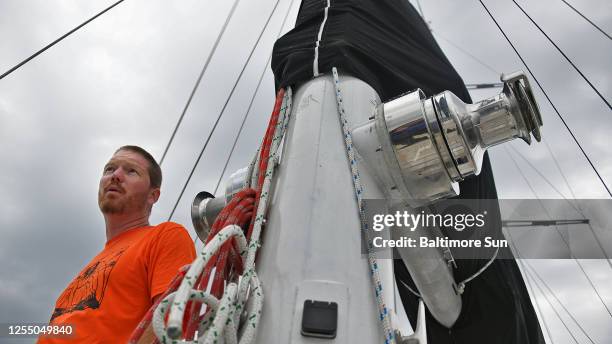 Capt. Matt Rutherford Marie Tharp Photos and Premium High Res Pictures - Getty Images