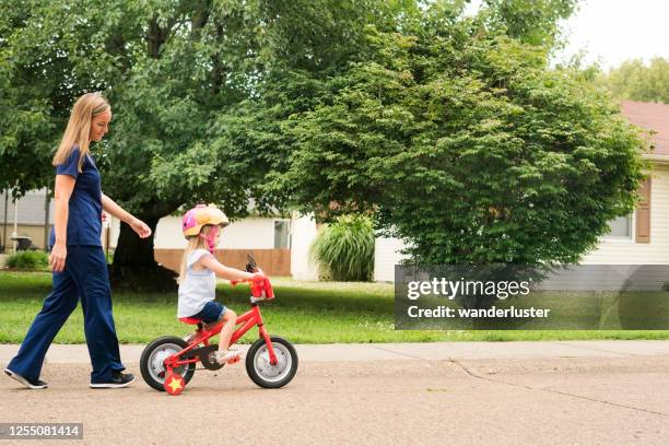 learning how to ride a bike - indiana home stock pictures, royalty-free photos & images