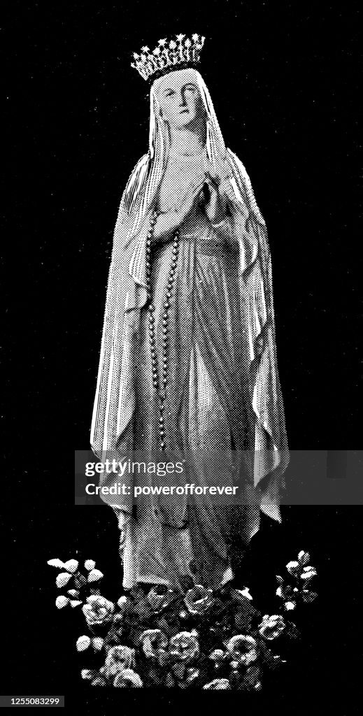 Nuestra Señora de Lourdes en Lourdes, Francia - Siglo XIX