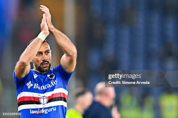 Fabio Quagliarella of Sampdoria greets the crowd as he leaves the pitch during the Serie A match between UC Sampdoria and Empoli FC at Stadio Luigi...