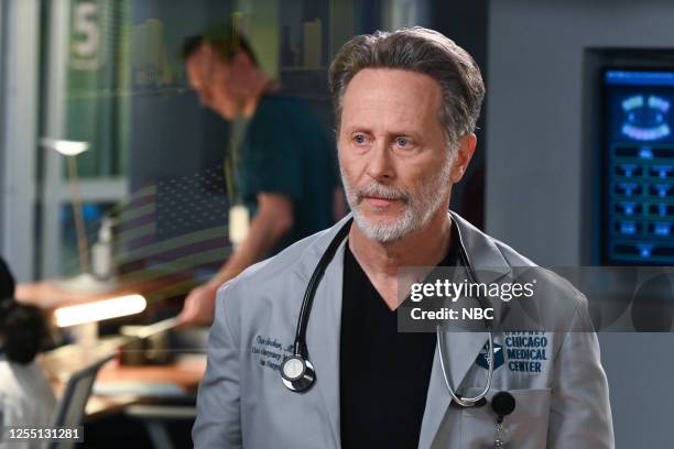 Might Feel Like It's Time For A Change" Episode 821 -- Pictured: Steven Weber as Dean Archer --