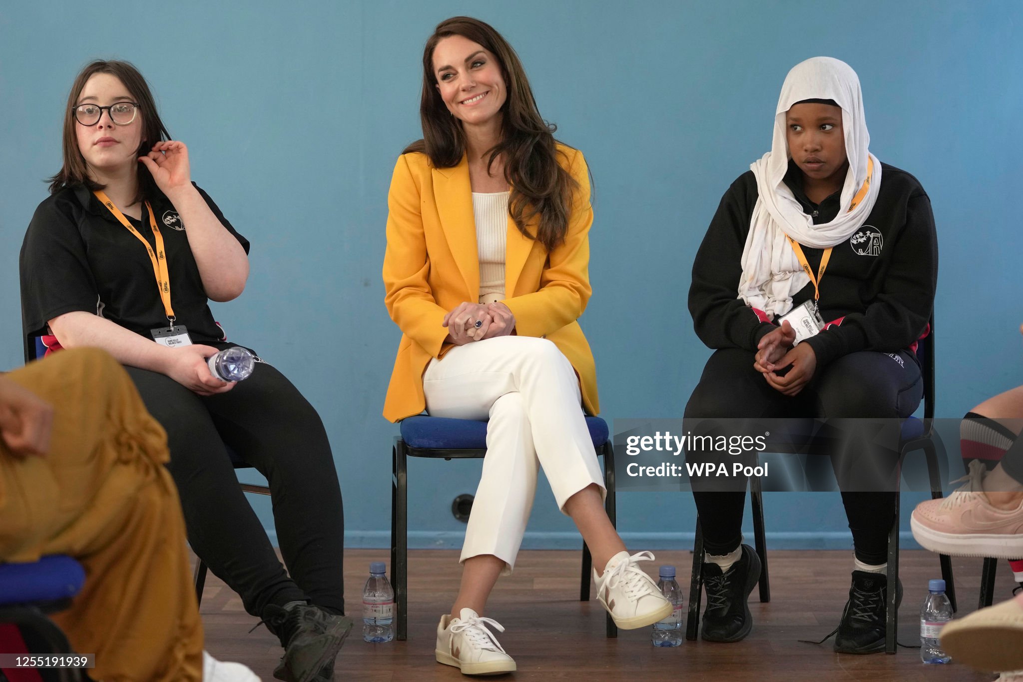 catherine-princess-of-wales-meets-with-some-of-the-young-people-that-the-charity-supports-as.jpg