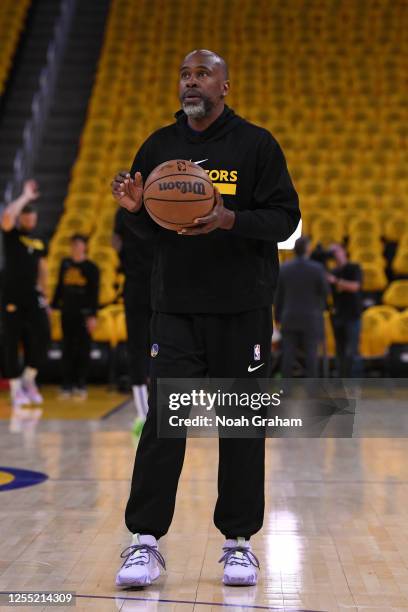 Assistant Coach Kris Weems of the Golden State Warriors looks on before the game against the Los Angeles Lakers during Game Five of the Western...