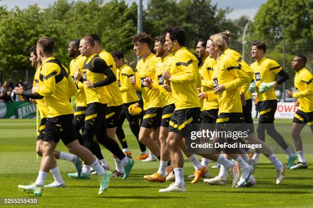 The Dortmund players are warming up during the Borussia Dortmund Training Session on May 16, 2023 in Dortmund, Germany.