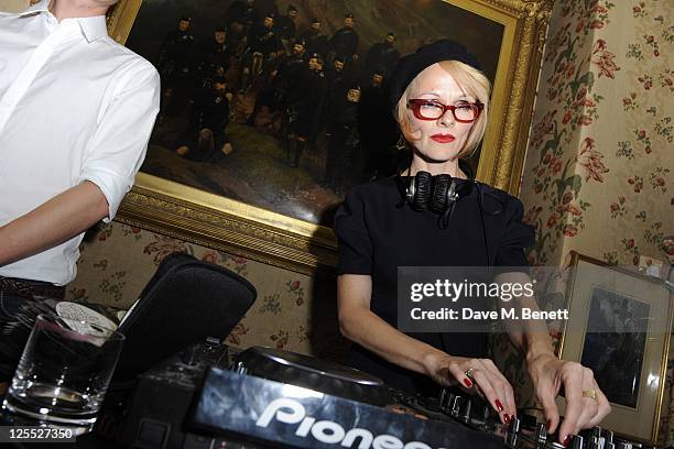 Pippa Rook 55 Pippa Brooks Stock Photos, High-Res Pictures, and Images - Getty Images