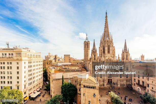 barcelona skyline with barcelona cathedral, catalonia, spain - barcelona cathedral stock pictures, royalty-free photos & images