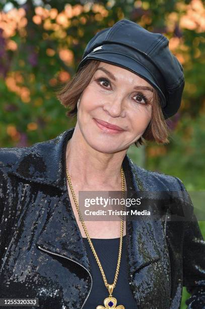 Anouschka Renzi attends the BUNTE Dine & Dance event at Papillon Restaurant on May 16, 2023 in Berlin, Germany.