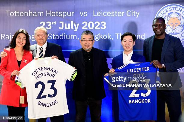 Thailand corporate communications director Rapiphon Vongtongkum, Gary Mabbutt of Tottenham Hotspur FC, ProEvents chairman Paul J. Kam, Leicester City...