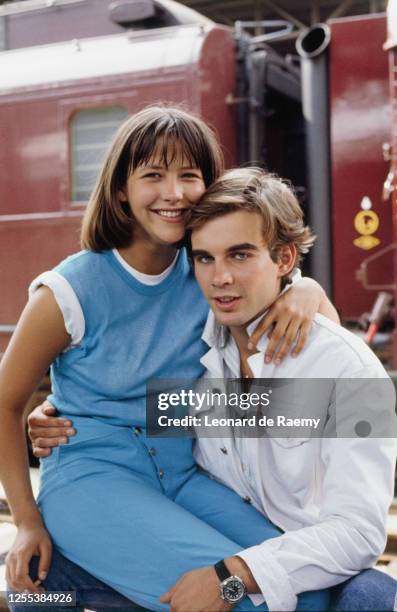 Sophie Marceau et Pierre Cosso lors du tournage du film " La Boum 2 " de Claude Pinoteau